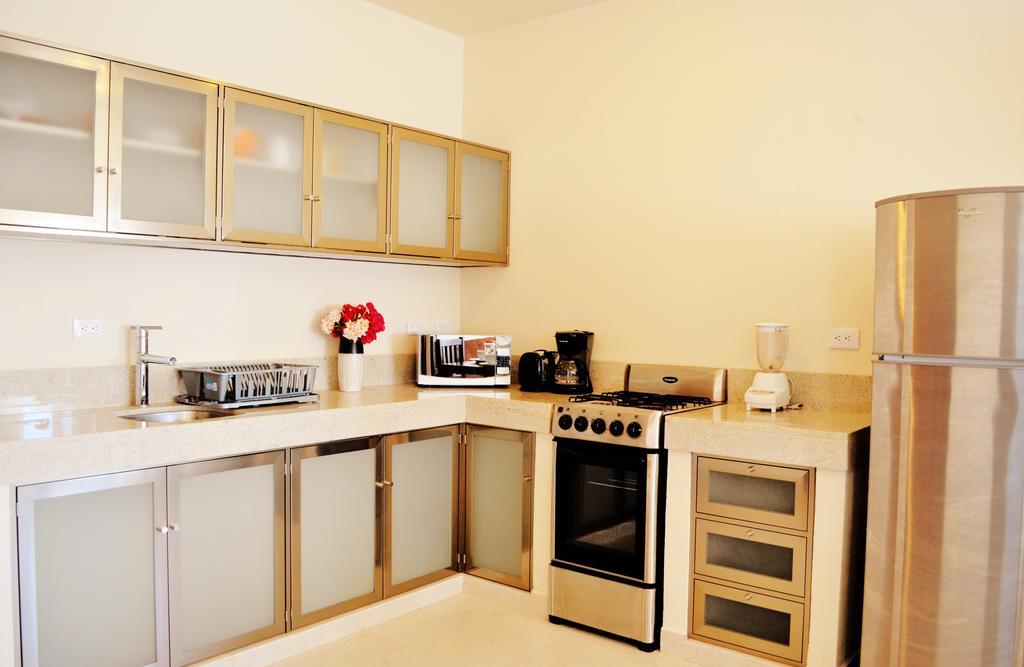 Arrecifes Suites ปัวร์โตโมเรลอส ภายนอก รูปภาพ